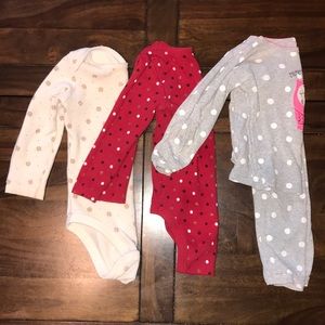2 Onesies; 1 PJ Set | Size 18 months